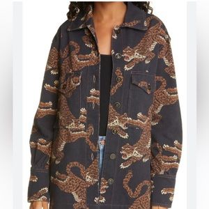 ISO, not for sale. Looking for this jacket. Open to any dollar amount and size.